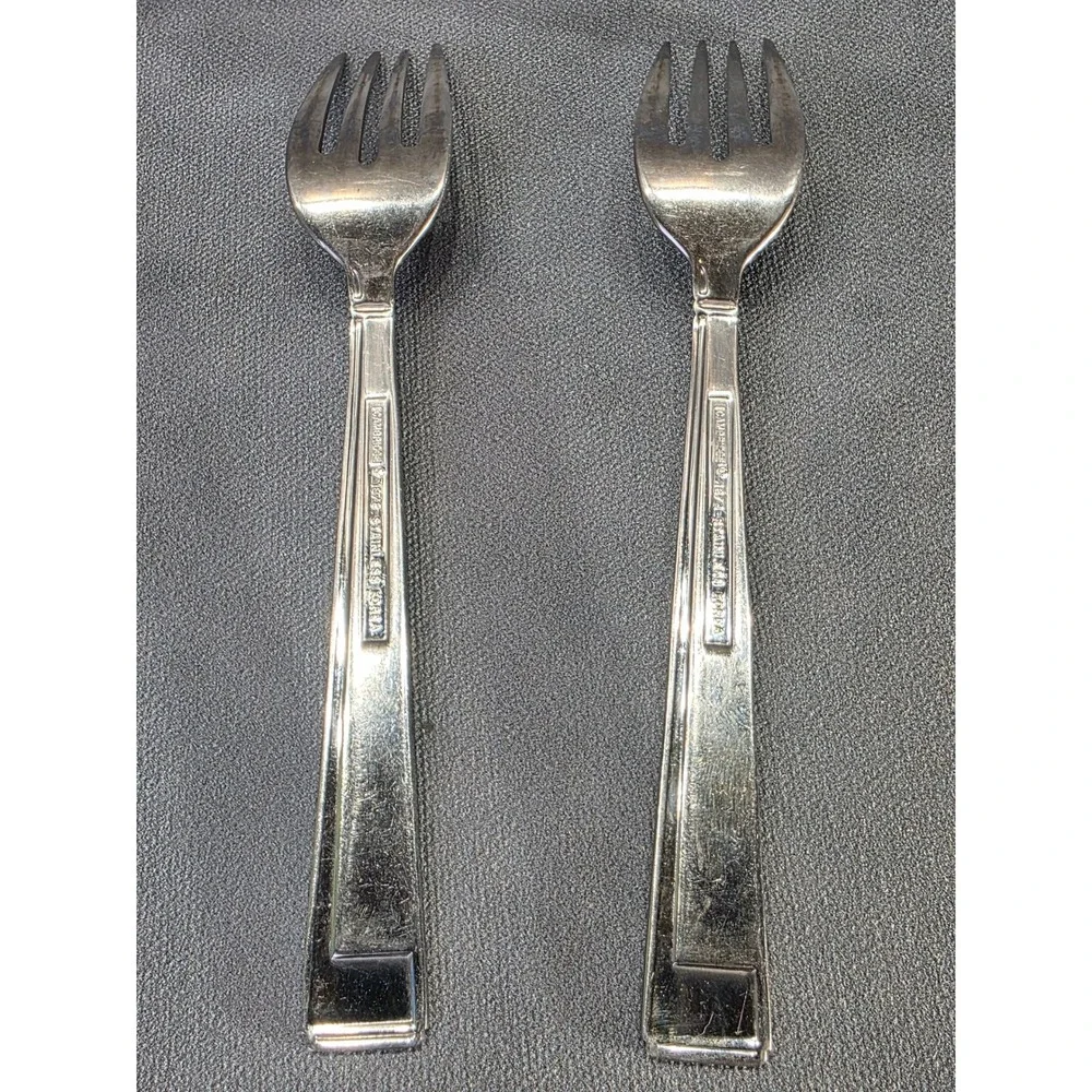 Cambridge Silversmiths Deco 18/8 Stainless Steel Salad Forks Set of 2 Korea